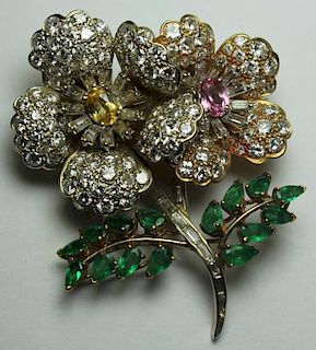 JEWELRY. Floral Form Brooch Inlaid with Diamonds,