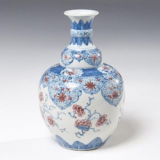 Chinese blue and iron red decorated vase
