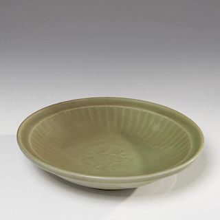 Chinese Longquan celadon bowl