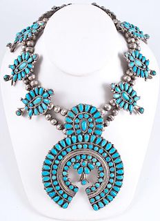 Victor Moses Begay (Dine, 20th century) Navajo Turquoise Cluster Squash Blossom