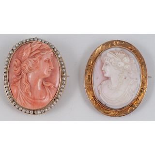 Two Cameo Brooches in 10 Karat Yellow Gold 13.2 Dwt.