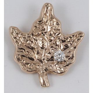 Maple Leaf Brooch with Diamond in 14 Karat Yellow Gold 4.35 Dwt.