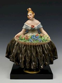 Capodimonte Guido Cacciapuoti Figurine "Lady with Basket of Flowers"