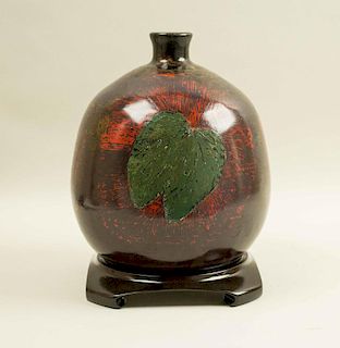 Tso-Ming Lacquer Vase