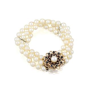 A Pearl and Sapphire Bracelet