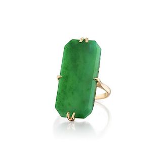 A Vintage Jade Ring