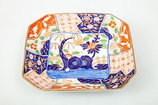 ENGLISH PORCELAIN CAKE STAND, IN THE 'JAPAN' PATTERN