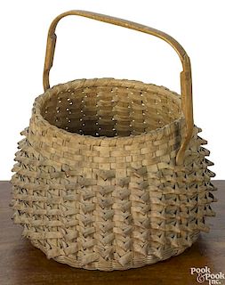 Unusual splint gathering basket, 19th c.