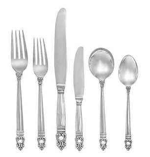 An American Silver Flatware Service, International Silver Co., Meriden, CT, Royal Danish pattern, comprising: 12 dinner knive