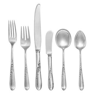 * An American Silver Flatware Service, Reed & Barton, Taunton, MA, Silver Wheat pattern, comprising: 7 dinner knives 1 lunche