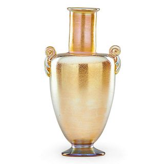 TIFFANY STUDIOS Gold Favrile vase
