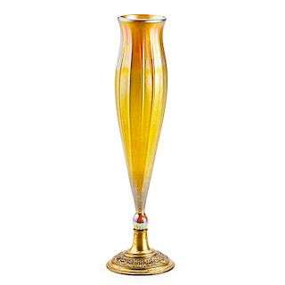 TIFFANY STUDIOS Gold Favrile glass vase