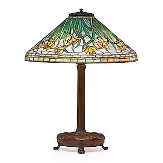 TIFFANY STUDIOS Fine 20" Daffodil table lamp