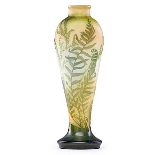 GALLE Tall vase with ferns