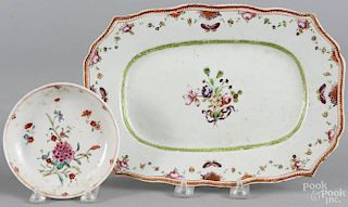 Chinese export porcelain platter, ca. 1800, 7 1/2'' x 10 1/2'', together with a saucer.