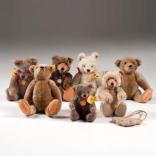 Steiff Reproduction Teddy Bears, Plus, Lot of Eight