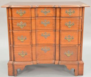 Custom mahogany block front four drawer chest, ht. 32in., wd. 36in., dp. 21in.