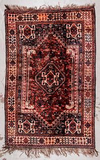 Semi-Antique Shiraz Rug, Persia: 5'6'' x 8'5''