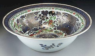 Chinese late Qing porcelain painted bowl,