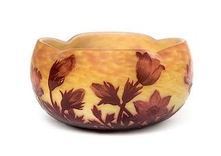 An Andre Delatte Cameo Glass Bowl, French (1887-1953), Diameter 8 inches.