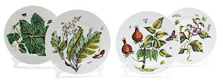 A Set of Eighteen Mottahedeh Dinner Plates Diameter 9 1/4 inches.