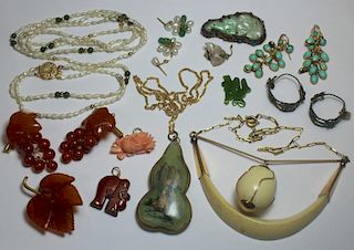 JEWELRY. Assorted Asian Jewelry Grouping.
