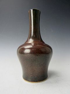 Chinese porcelain bottle vase with Guangxu mark