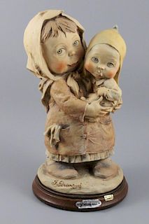 Giuseppe Armani Figurine "Sister Holding Brother"