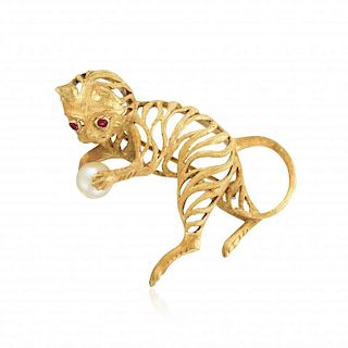 An 18K Gold, Pearl and Ruby Cat Pin