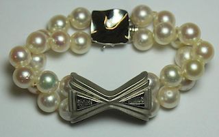 JEWELRY. Pearl, Diamond and 14kt Gold Bracelet.