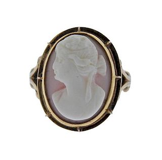 14K Gold Carved Coral Cameo Ring