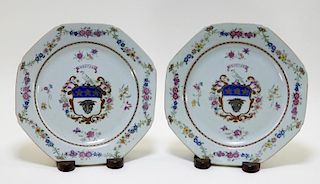 PR Chinese Export Porcelain Armorial Bull Plates