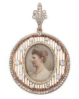 A DIAMOND-SET GOLD PORTRAIT PENDANT, WORKMASTER MICHAEL PERKHIN, ST.PETERSBURG, BEFORE 1899
