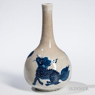 Blue and White Crackle-glazed Bottle Vase