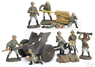 Elastolin painted field gun and soldiers