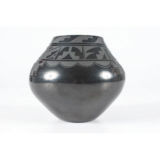 Margaret Garcia (Santa Clara, 20th century) Blackware Pottery Bowl