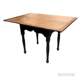 Green-painted Maple and Pine Tavern Table