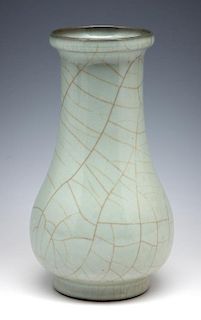 Longquan Guan-Type Pear-Shaped Vase