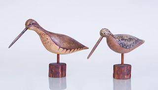 PAIR OF CONTEMPORARY CARVED AND PAINTED WOOD MODELS OF SHORE BIRDS