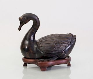 CHINESE BRONZE FIGURE OF A GOOSE