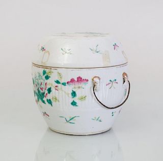 CHINESE FAMILLE ROSE PORCELAIN BOWL AND COVER