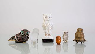 GROUP OF OWL-FORM TABLE ARTICLES