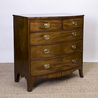 GEORGE III MAHOGANY BOW-FRONTED CHEST OF DRAWERS