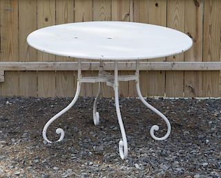 PAINTED METAL GARDEN CENTER TABLE