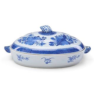 CHINESE EXPORT PORCELAIN COVERED HOT WATER DISH
