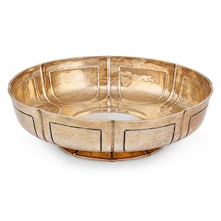 ENGLISH STERLING SILVER-GILT FOOTED DISH