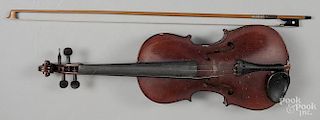 Salvadore de Durro violin with bow and case.