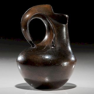 Christine McHorse (Dine, b.1948) Navajo Pottery Vase