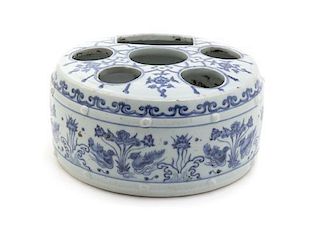 A Blue and White Ink Stick Stand, Diameter 7 1/2 inches.