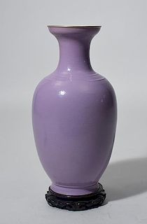 19th C. Chinese porcelain vase, baluster form